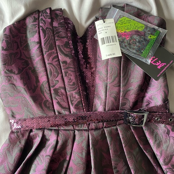 Brand new Betsey Johnson dress size 4 - Picture 3 of 7